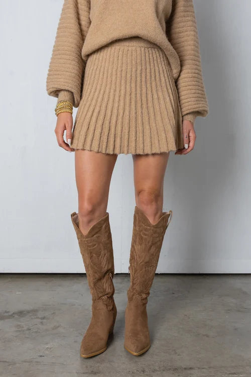 Trendi Plissé Pulóver és Szoknya Szett - Isabella