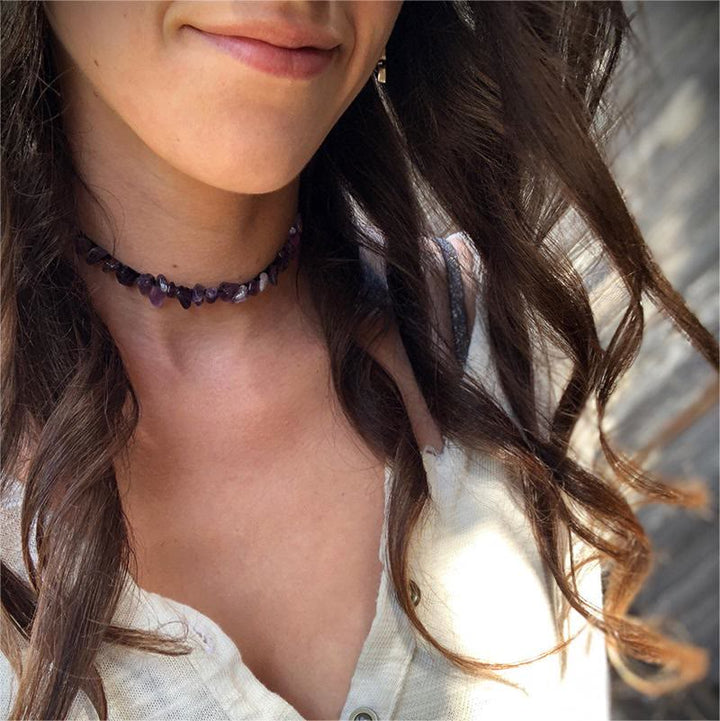 Stílusosan formázott, polírozott kristály nyaklánc - Lina