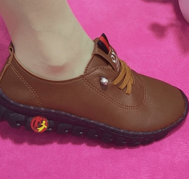 Kényelmes ortopéd női slip-on cipők - Elena