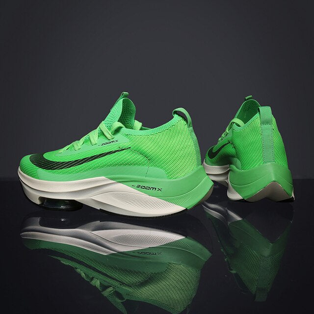 Trendi és kényelmes férfi sneaker rugalmas talppal – Orion