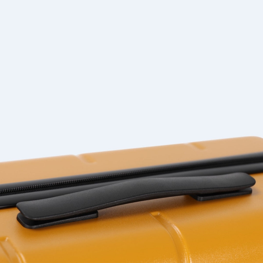 3 részes keményborítású bőröndkészlet – Atlas Explorer