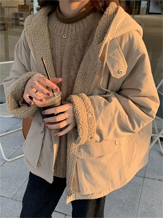 Meleg Oversized Női Kabát Kapucnival - Freya Fleece Parka