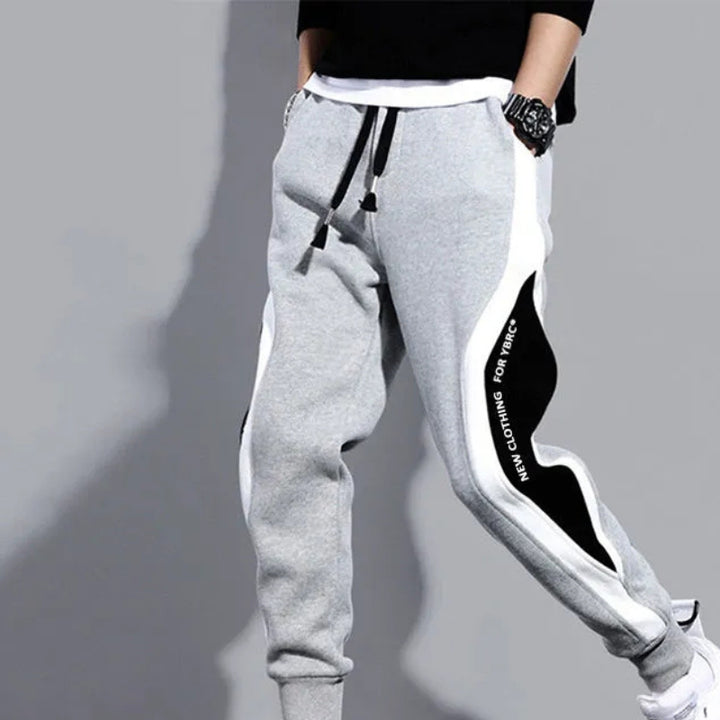 Lazán Kivágott Férfi Patcher Jogger Nadrág Kötényével – Rafael