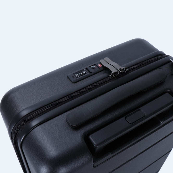 3 részes keményborítású bőröndkészlet – Atlas Explorer