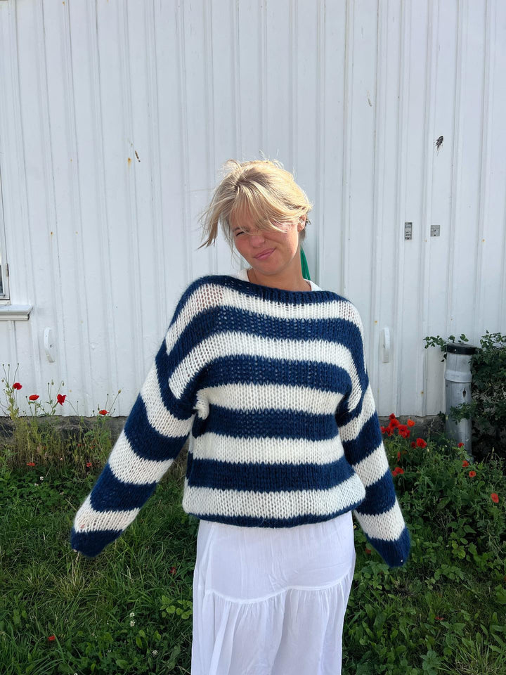 Kötött és Csíkos Oversized Női Pulóver - Harper