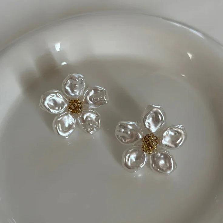 Rendezetlen Gyöngy Viráglevél Fülbevalók - Celine