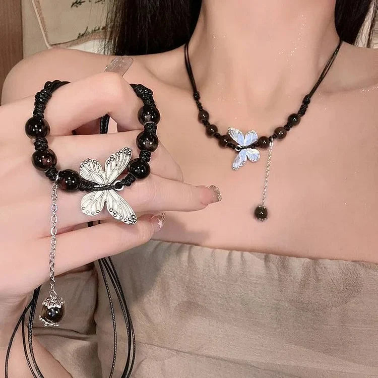 Pillangó és Gyöngy Nyaklánc - Aurora