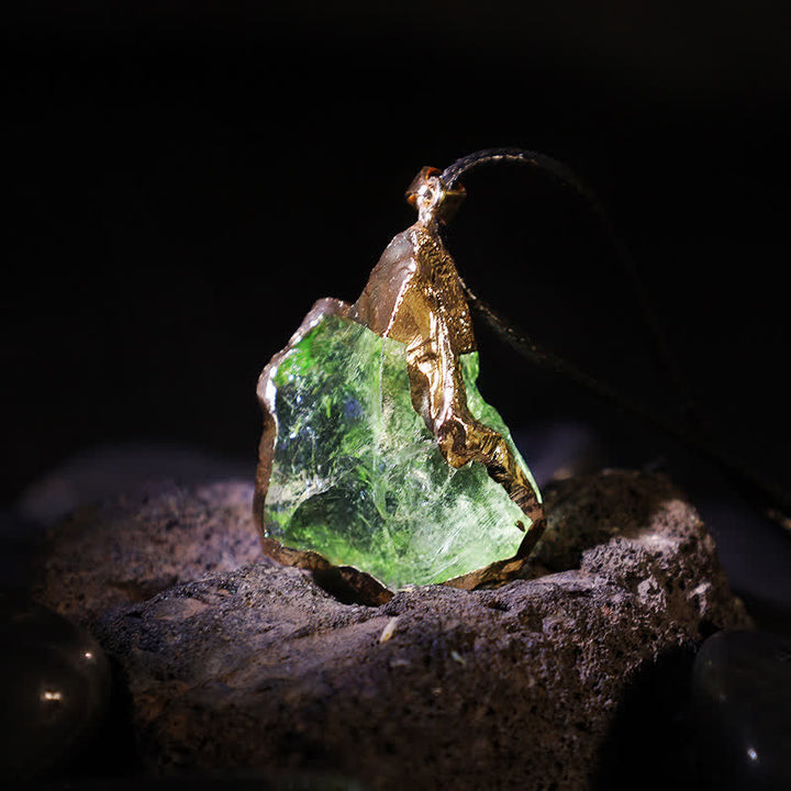 Kellemes természetes moldáviai moldavit nyaklánc - Lyra