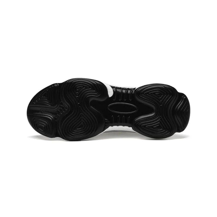 Diszkrét módon emelő férfi sportcipő stílussal – MaxLift Boost
