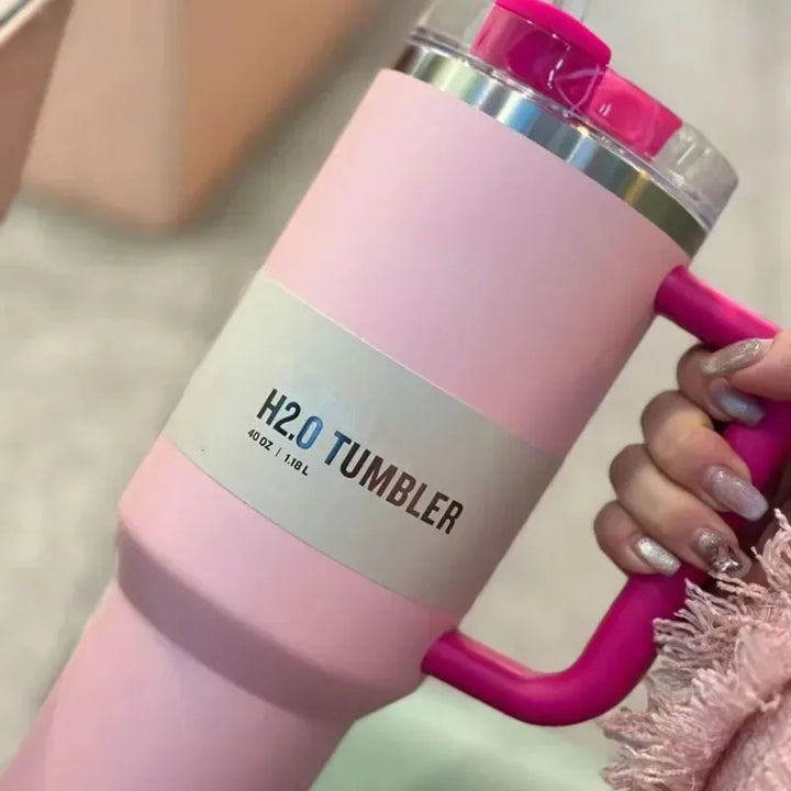 Vákuum Szigetelt Kupa Fedéllel és Szívószállal - ThermoTumbler