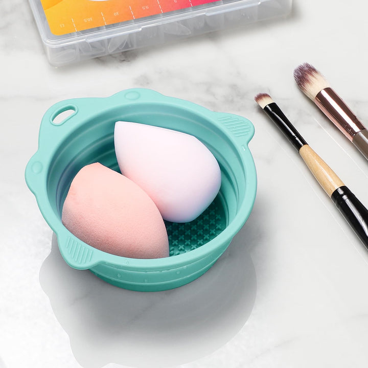 Hajtható Szilikon Kefetisztító Tálca