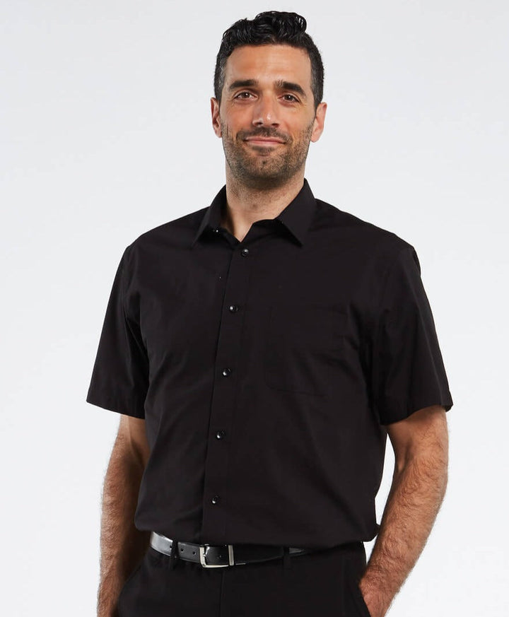 Kényelmes és stílusos lélegző férfi póló gombos kivágással – Narek