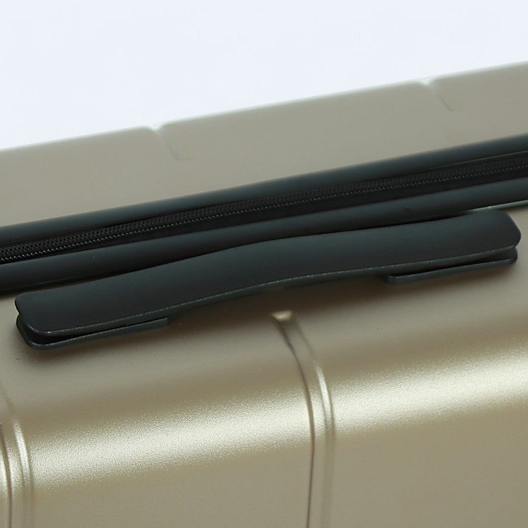 3 részes keményborítású bőröndkészlet – Atlas Explorer