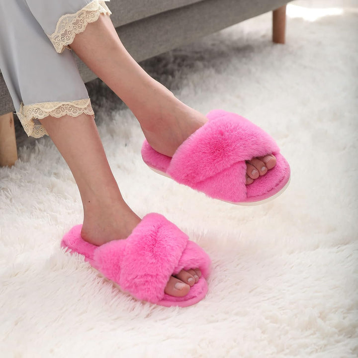 Fuzzy Slippers memóriahabos talpú - CloudStep