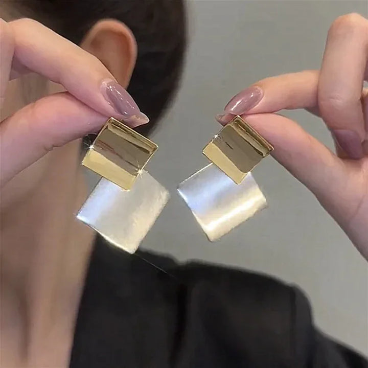 Stílusos Clash Fülbevalók - Aria