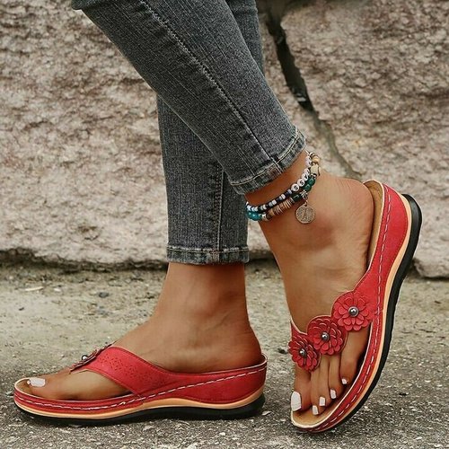 Orthopéd női szandál virágmintával – Melina