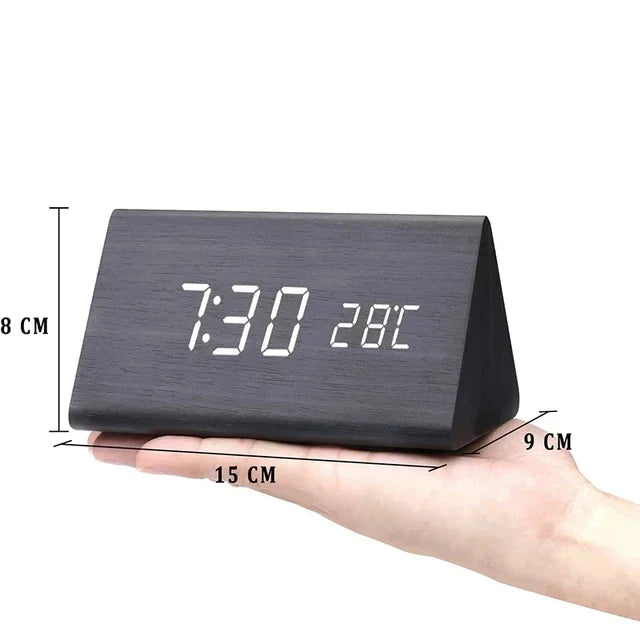 Fa LED Óra Hangosvezérléssel - EcoClock
