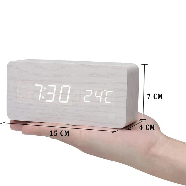 Fa LED Óra Hangosvezérléssel - EcoClock