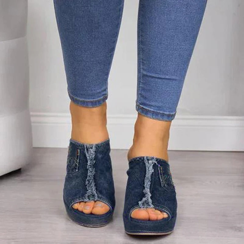 Női denim szandál, emelt talppal – Elisabetta
