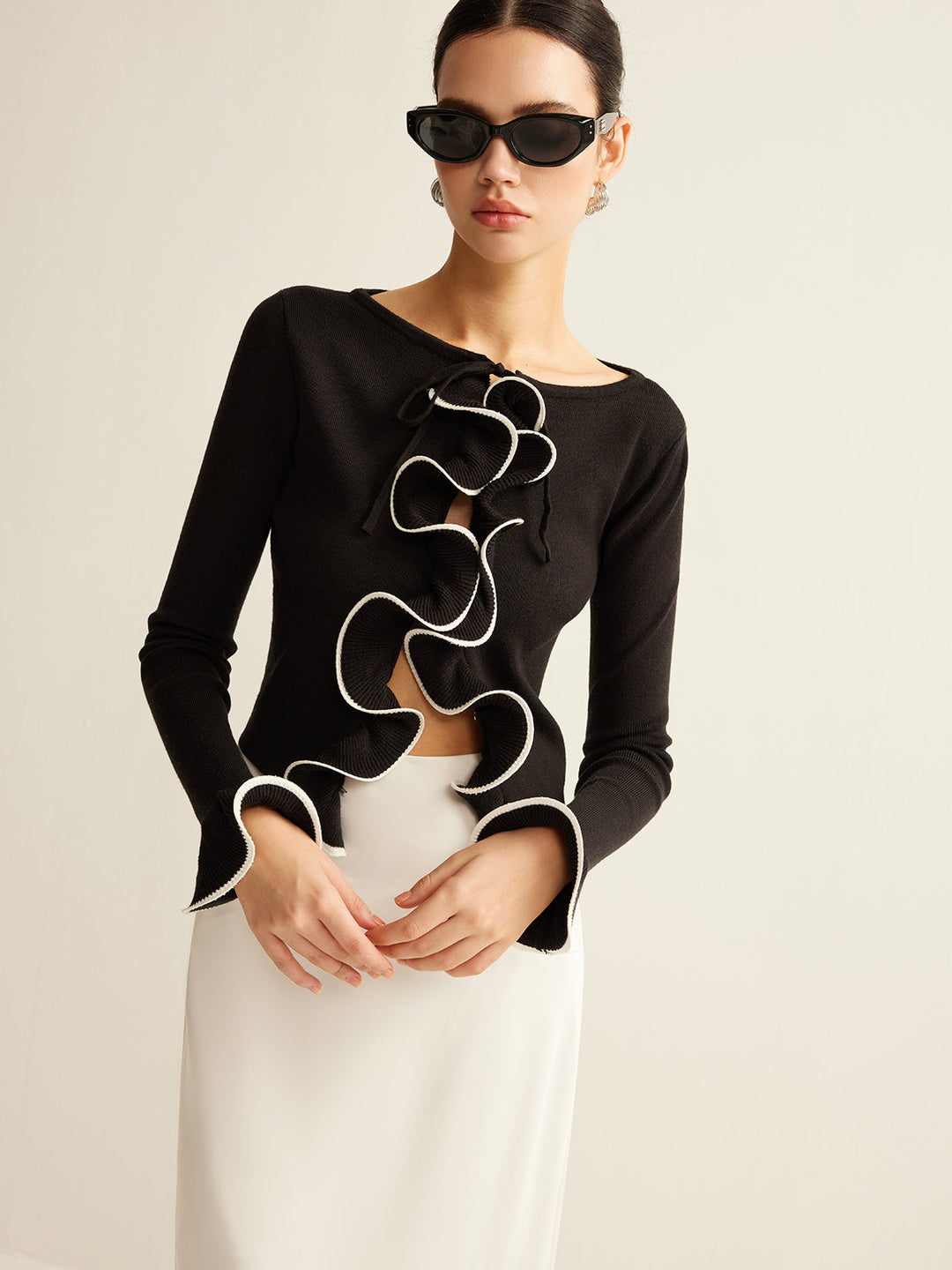 Fekete Skinny Ruffle Kardigán Nőknek - Isabella