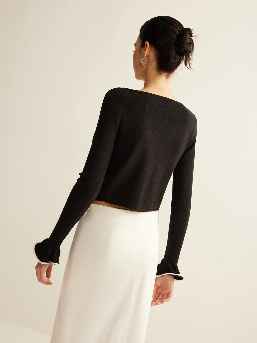 Fekete Skinny Ruffle Kardigán Nőknek - Isabella