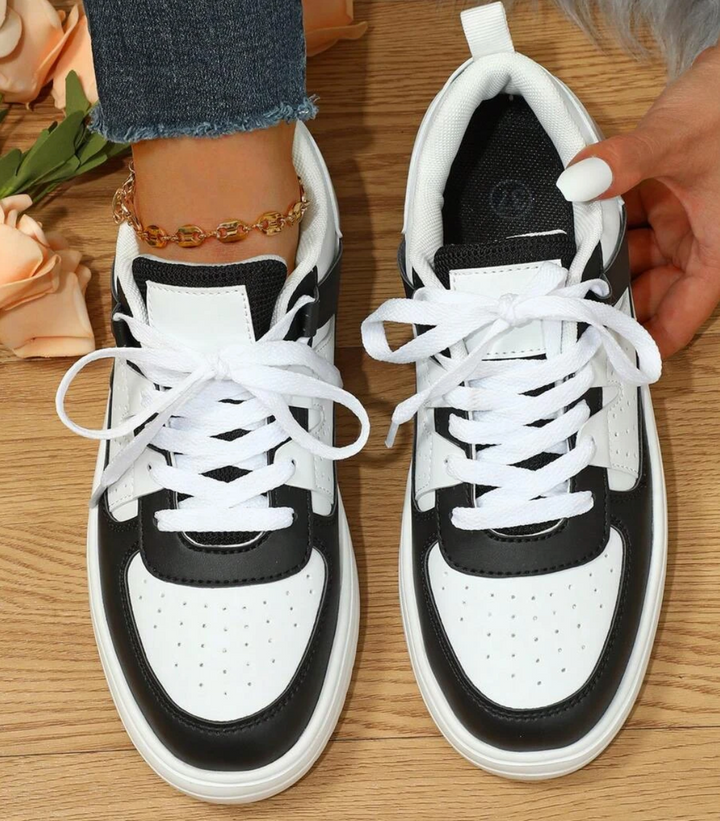 Divatos Női Sneakers - Naya