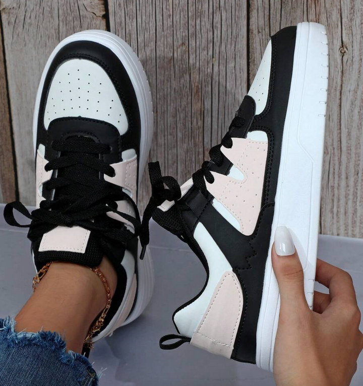 Divatos Női Sneakers - Naya