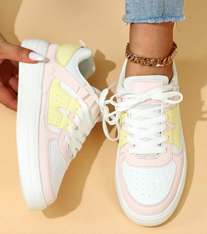 Divatos Női Sneakers - Naya