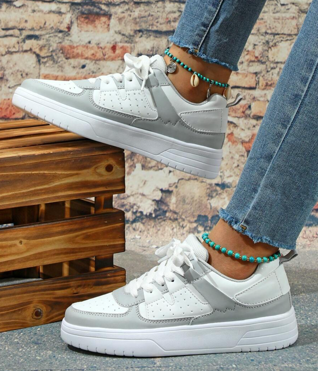 Divatos Női Sneakers - Naya