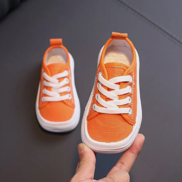 Ergonomikus Barefoot Cipők Gyerekeknek - FlexiSteps