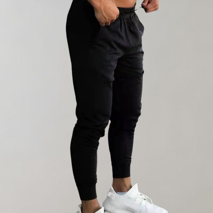 Trendi Slim Fit Futó nadrág Férfiaknak - Niko