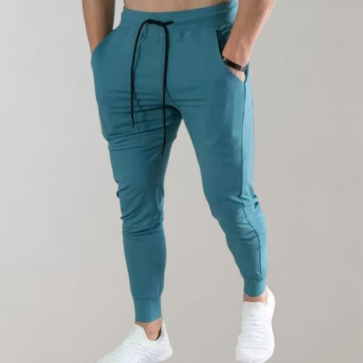Trendi Slim Fit Futó nadrág Férfiaknak - Niko