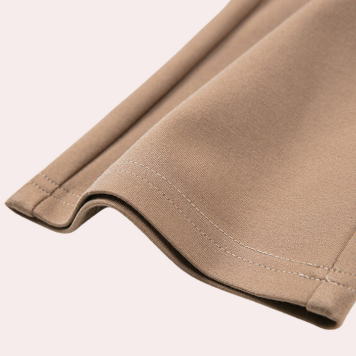 Egyenes Nadrág Időtlen Dizájnnal - Celeste