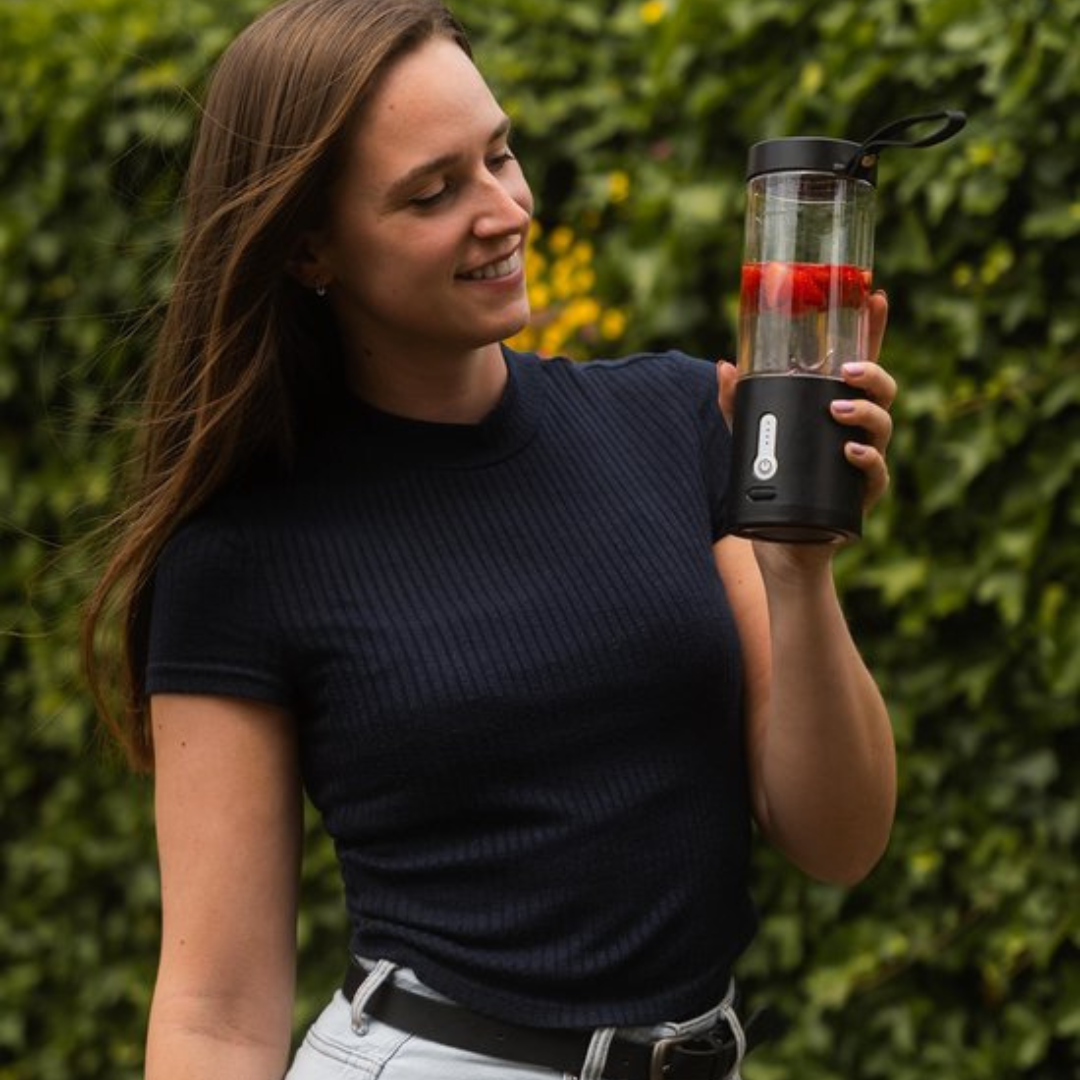 Hordozható Smoothiemaker 6 Erős Késes - BlendEase Pro