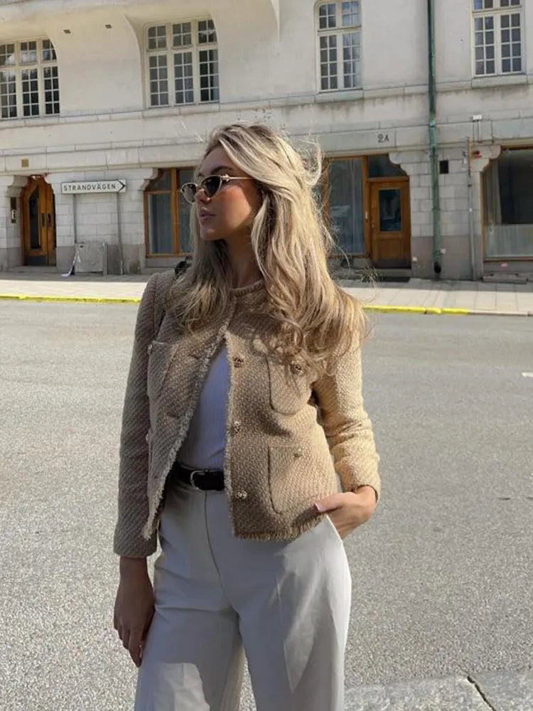 Chic Tweed Blézer Arany Gombokkal - Evelyn