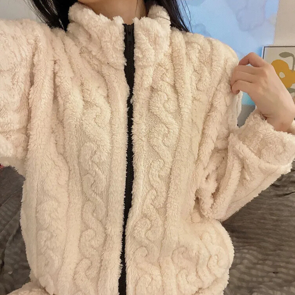 Puhos és Meleg Onesie Nőknek - Liora