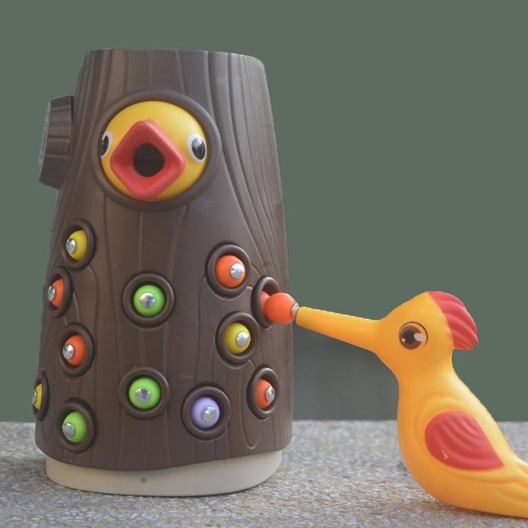 Interaktív Fa játék – Peckaroo