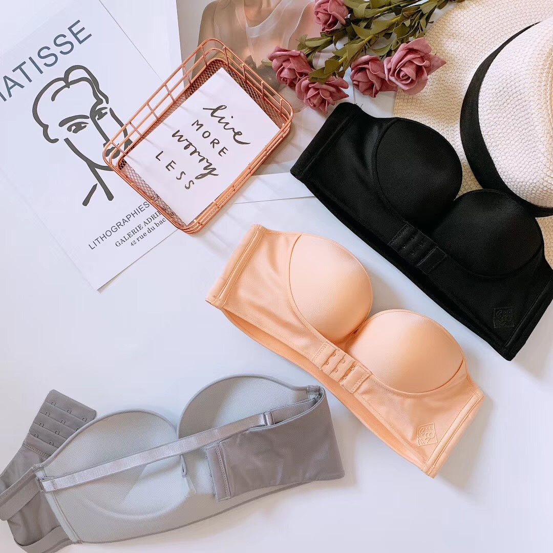 Pánt nélküli push-up melltartó lifting hatással – Elina