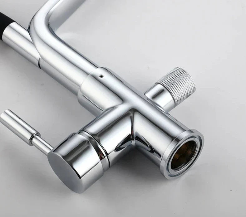 Két kifolyóval és vízszűréssel ellátott csaptelep - PureFlow Duo