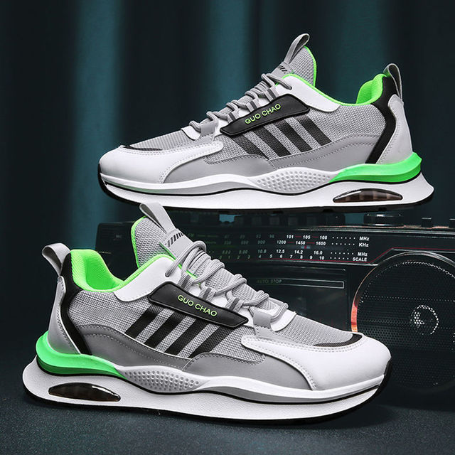 Sportos Kényelmes Férfi Sneaker - Milan