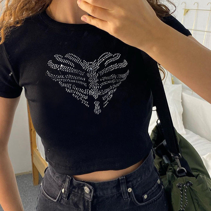 Trendi női crop top strasszkő koponyamintával – Yara