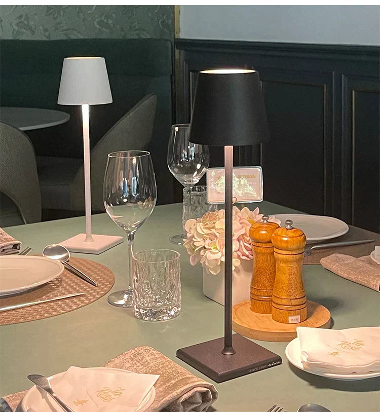 Vezeték nélküli Újratölthető Asztali Lámpa - Lumière Monsieur