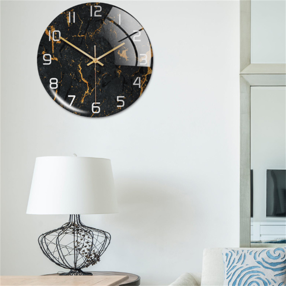 Stílusos Falióra Márvány Textúrával - MarbleTime