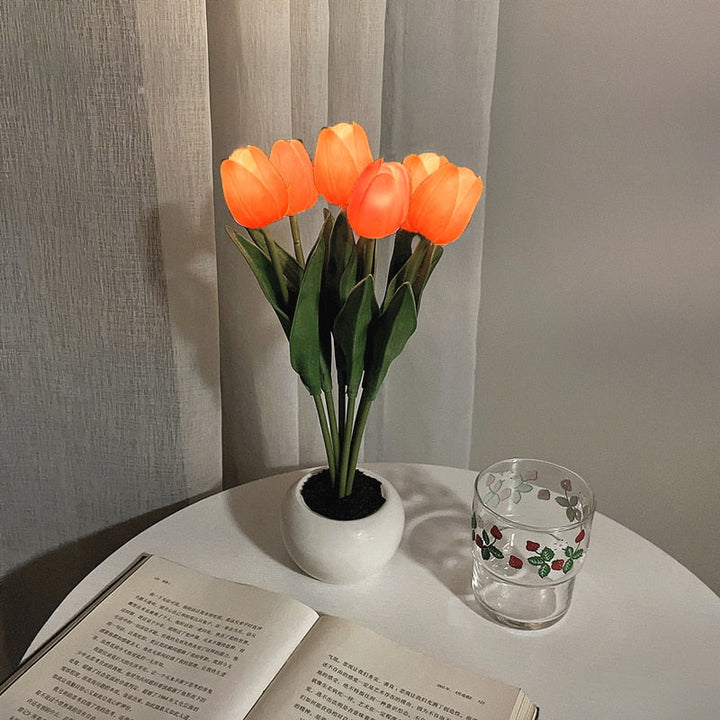 Tulipán Éjjeli lámpa - LumiTulip