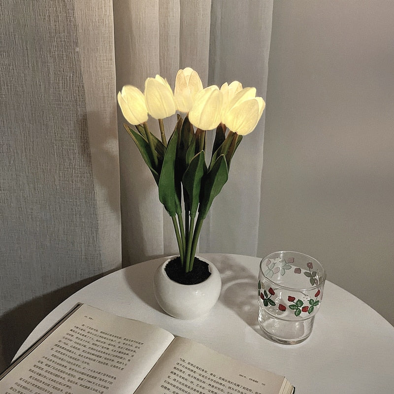 Tulipán Éjjeli lámpa - LumiTulip
