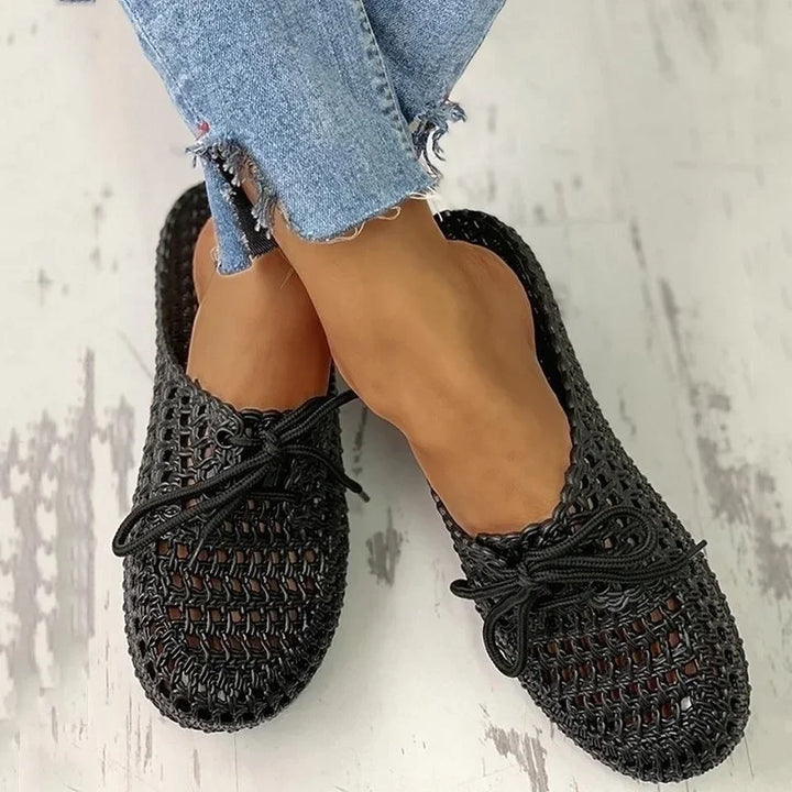 Légáteresztő női kültéri loafer nyitott orral – Linaya