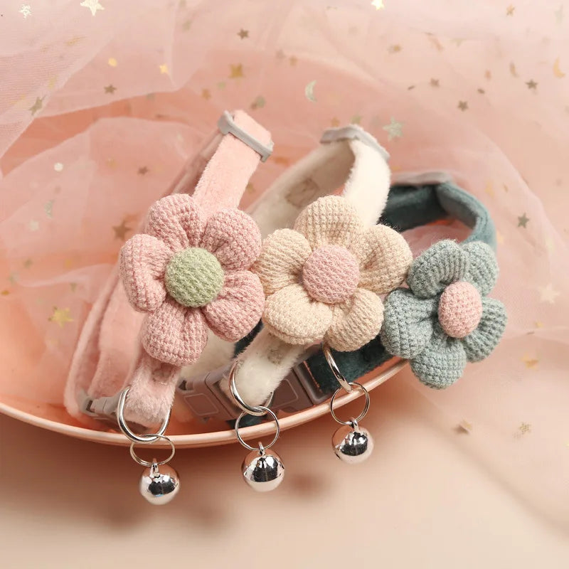 Állítható Macskanyakörv Virággal - FlowerCharm