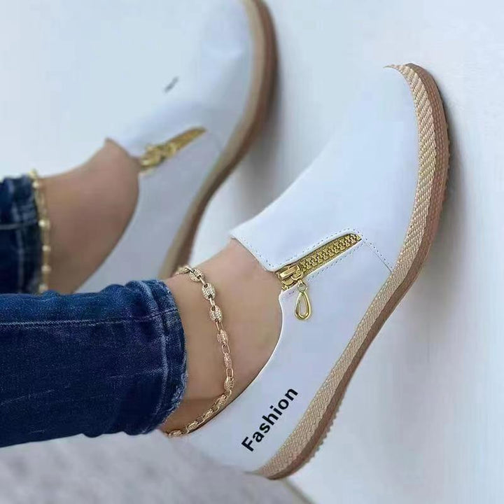 Komfortos Slip-On sneaker nőknek – Lina