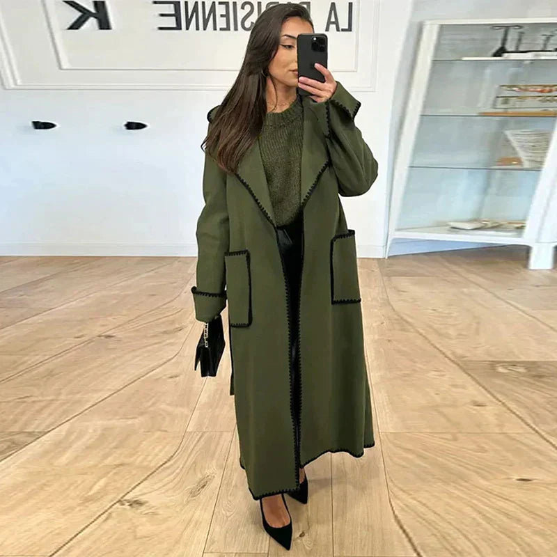 Hosszú női kabát kontrasztvarrással – Őszi varázslat Viviane