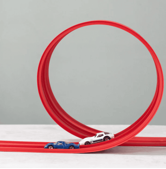 Rugalmas Játékpálya Járművekkel – Zoomzy